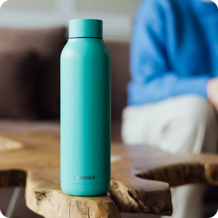 QUOKKA BOTELLA TERMO ACERO INOXIDABLE SOLID JADE GREEN 630 ML