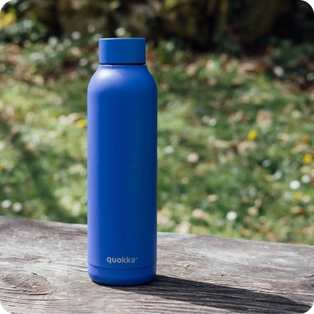 QUOKKA BOTELLA TERMO ACERO INOXIDABLE SOLID DUSK BLUE 630 ML