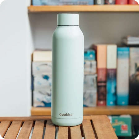 QUOKKA BOTELLA TERMO ACERO INOXIDABLE SOLID MINT 630 ML