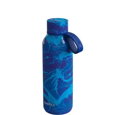QUOKKA BOTELLA TERMO ACERO INOXIDABLE SOLID CON COLGADOR WAVES 510 ML
