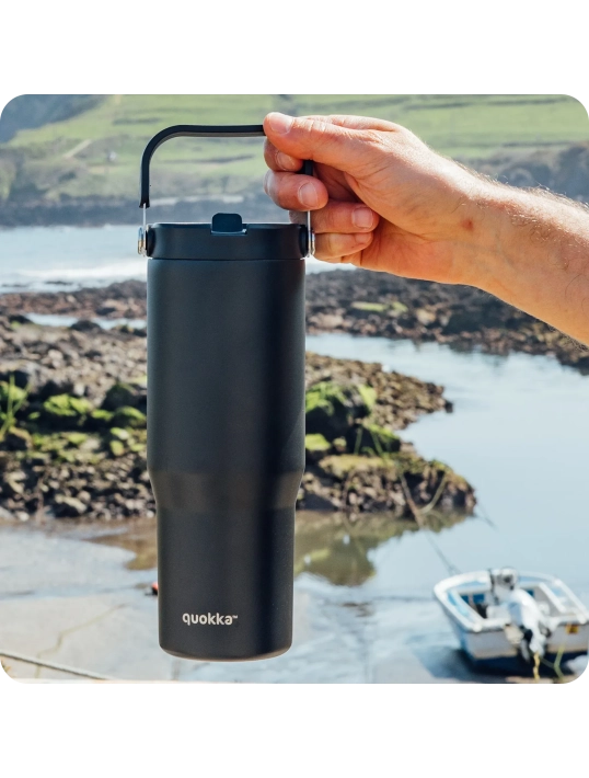 QUOKKA VASO COOL TERMO ACERO INOXIDABLE CON ASA CORE BLACK 860 ML