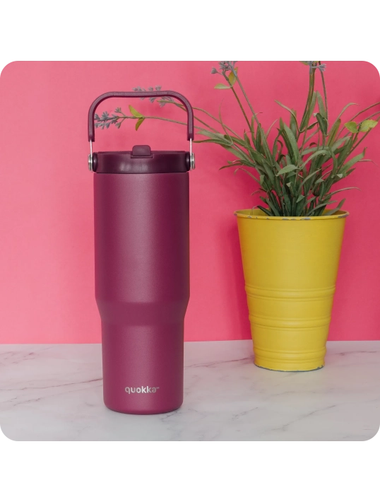 QUOKKA VASO COOL TERMO ACERO INOXIDABLE CON ASA CORE BURGUNDY 860 ML
