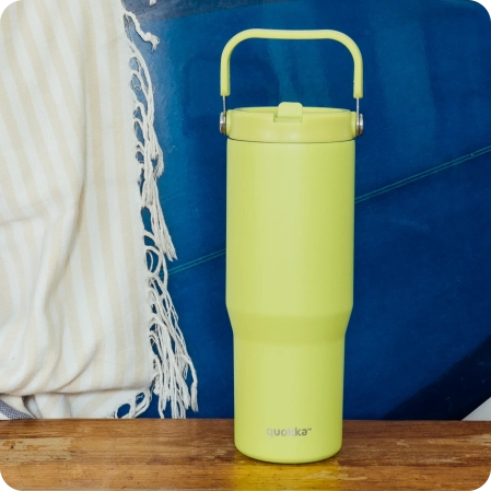 QUOKKA VASO COOL TERMO ACERO INOXIDABLE CON ASA CORE APPLE GREEN 860 ML